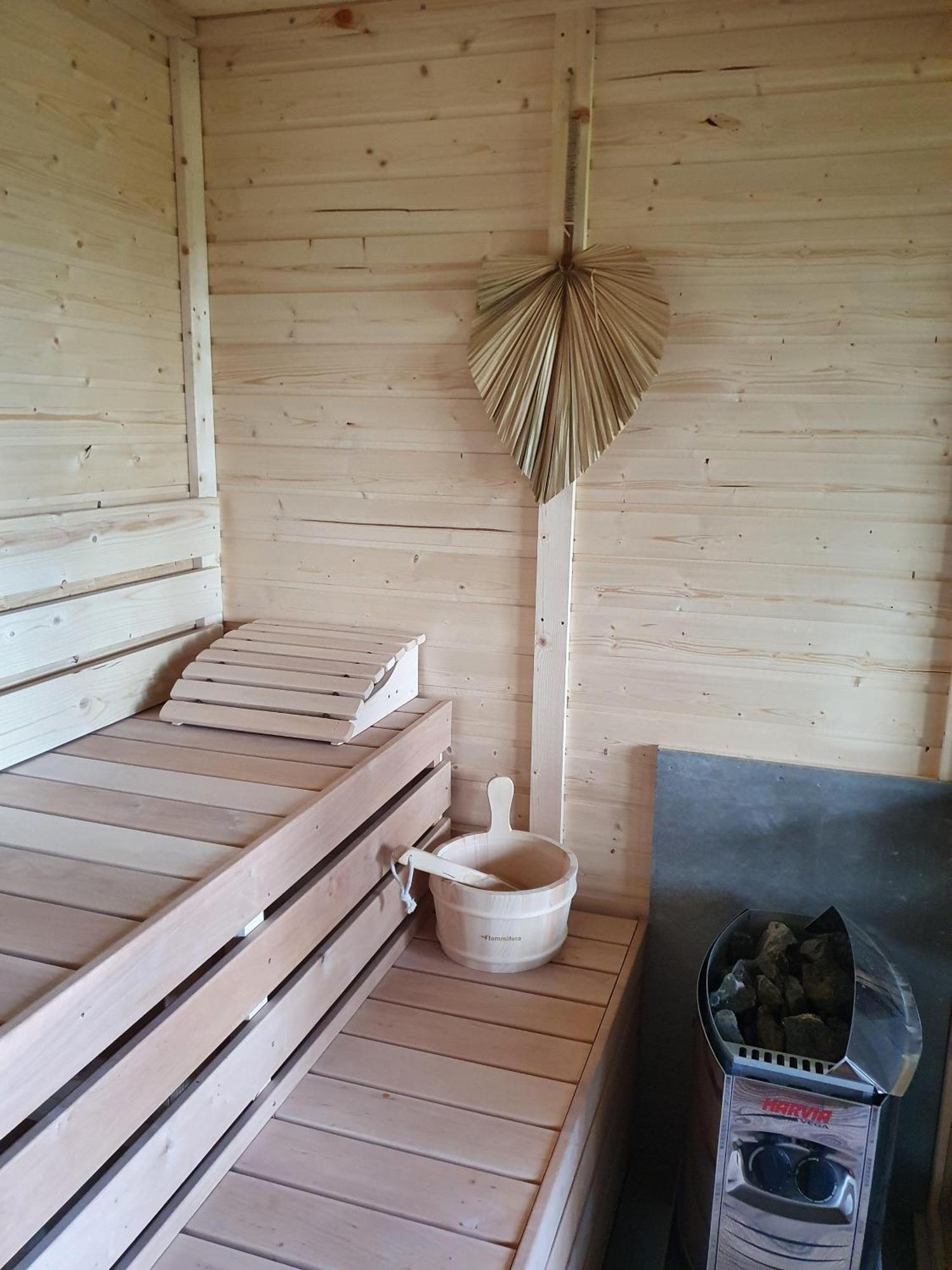 Idyllisches-Blockbohlenhaus-Mit-Eigenem-Garten-Und-Sauna-Zum-Wohlfuehlen Martensrade Eksteriør billede